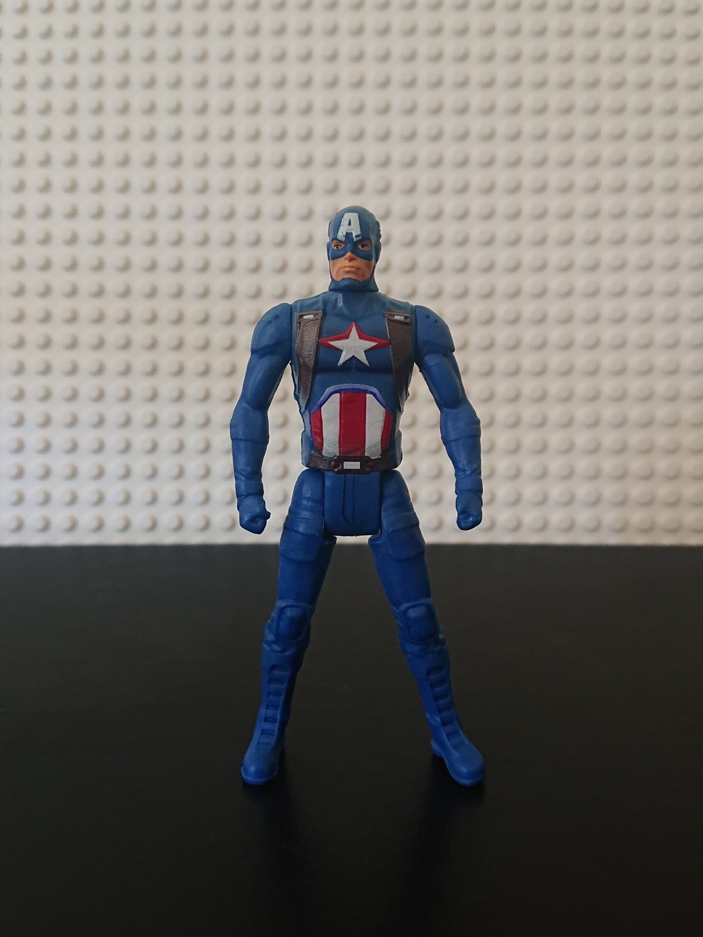 Hasbro Marvel - Captain America 3.5" Action Figure